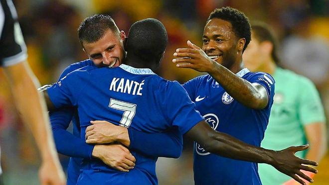 记者：德国足协内部有让诺伊尔回归的声音，需要纳帅主动出面（记者称德足协内部呼吁诺伊尔回归，仍需纳帅亲自出面推动）