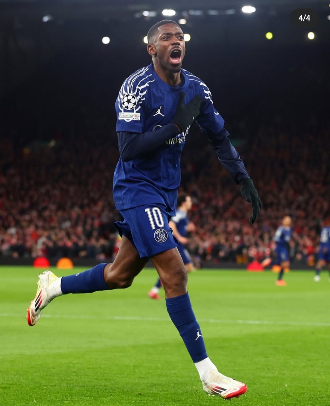 意媒：桑德兰想先租后买从米兰签圣地亚哥，已联系球员经纪人（意媒：桑德兰欲以租借+买断方式从米兰引进圣地亚哥，已与其经纪人接触）