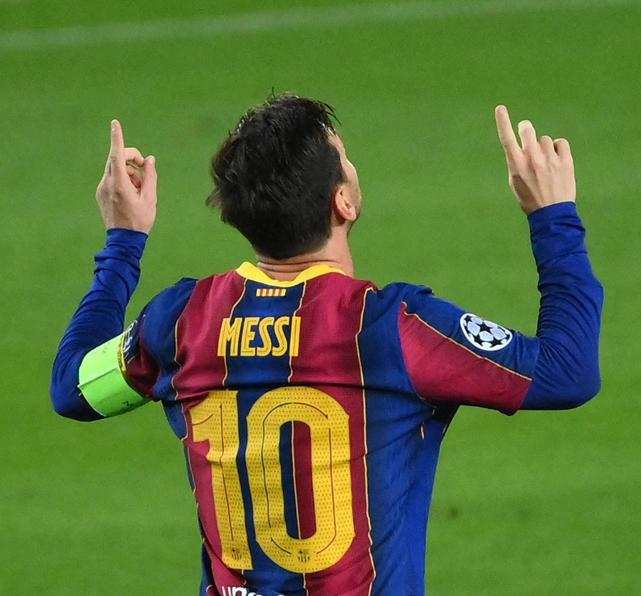 乌姆蒂蒂：费基尔不伤能效力皇马巴萨，苏牙是好人梅西最伟大（乌姆蒂蒂：若非伤病费基尔可效力皇马或巴萨，苏亚雷斯是好人，梅西最伟大）