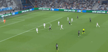 曼城德布劳内助攻斯特林得分（德布劳内助攻 斯特林为曼城破门）