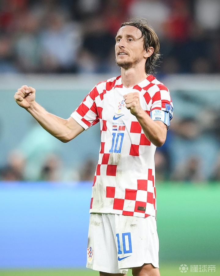 黄健翔：我们的女足与强队之间最大的差距就是身体条件（黄健翔：我国女足与强队最大短板在身体条件）