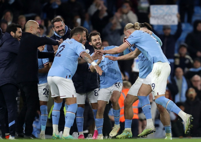 球迷文化成为赛事最大亮点（球迷文化成赛事最吸睛看点）